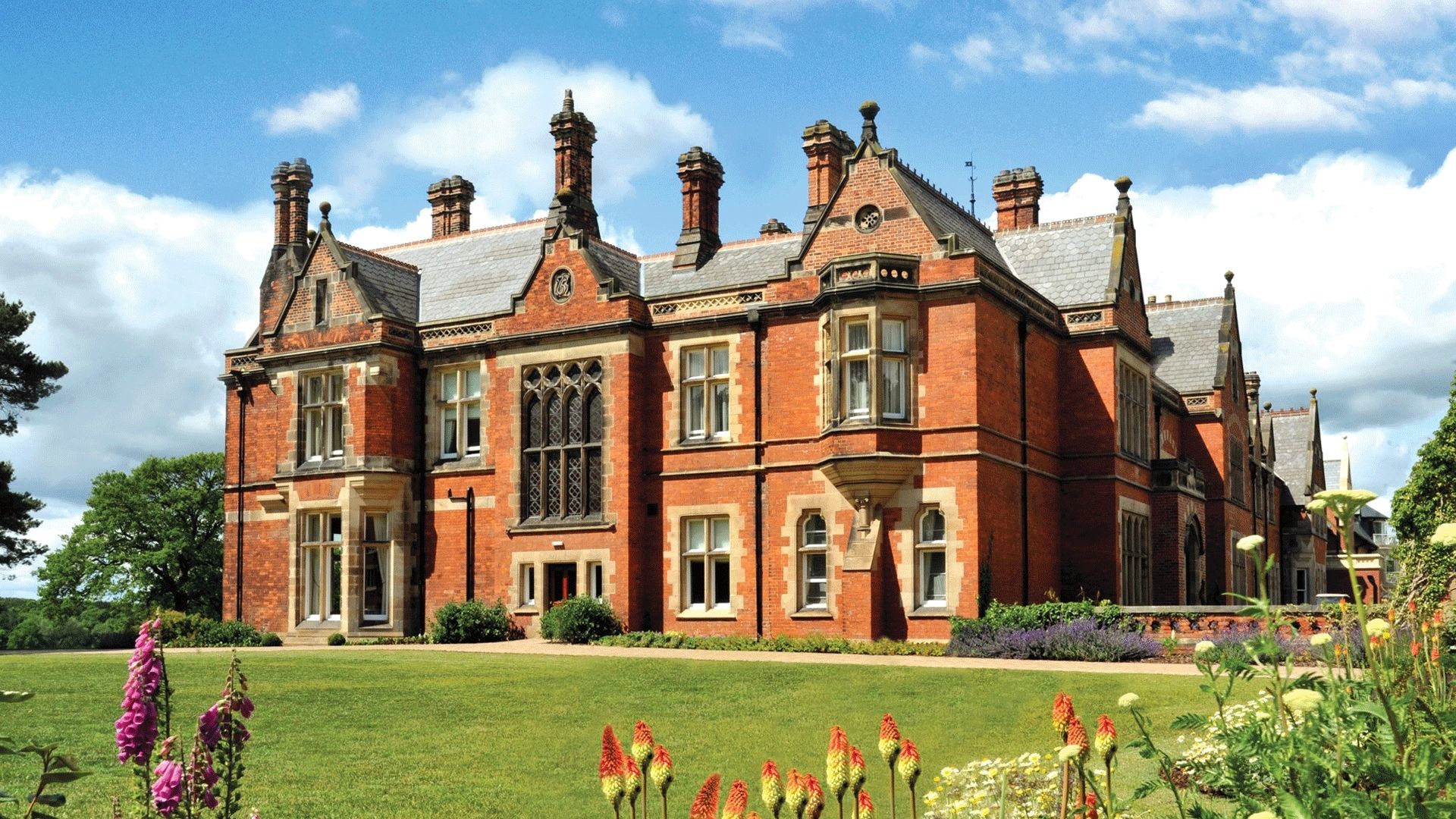 Rockliffe Hall shortlisted for VisitEngland’s ‘Large Hotel of the Year’ Award